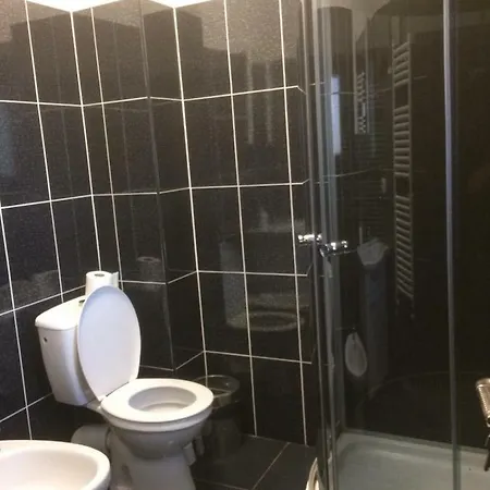 Konukevi Casa “la Petrica “ *